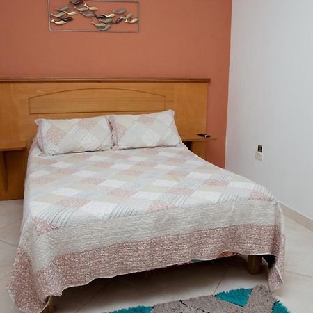 Hotel Real Гуатапе Экстерьер фото