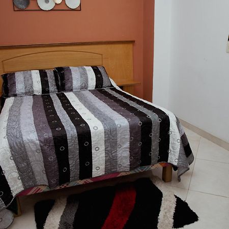Hotel Real Гуатапе Экстерьер фото