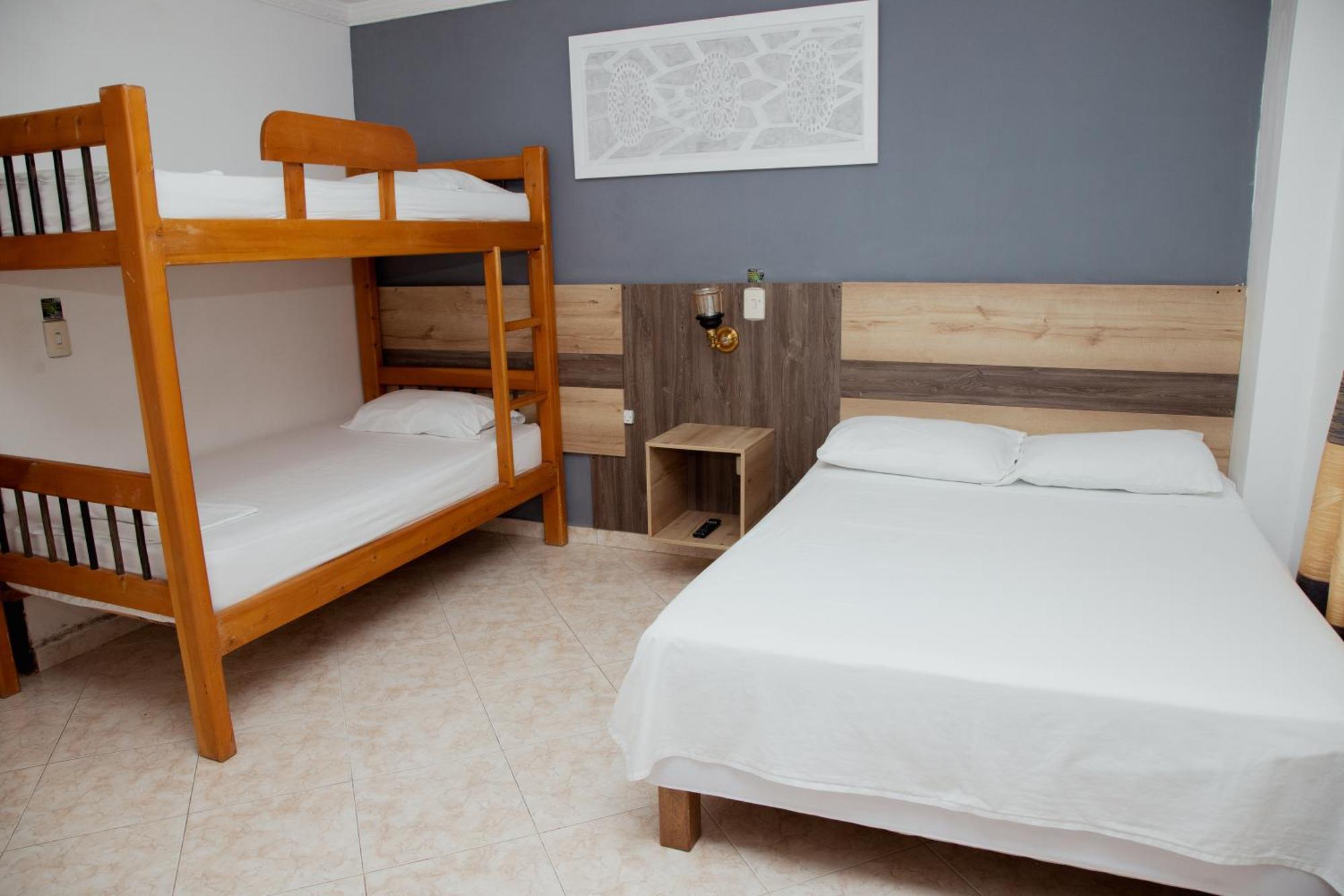 Hotel Real Гуатапе Экстерьер фото